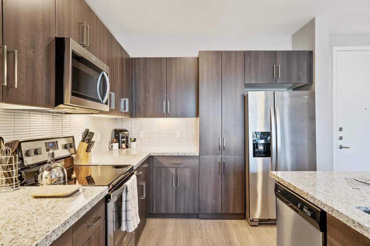 Stay Gia Modern 2 Bedroom Apartment With Swimming Pool