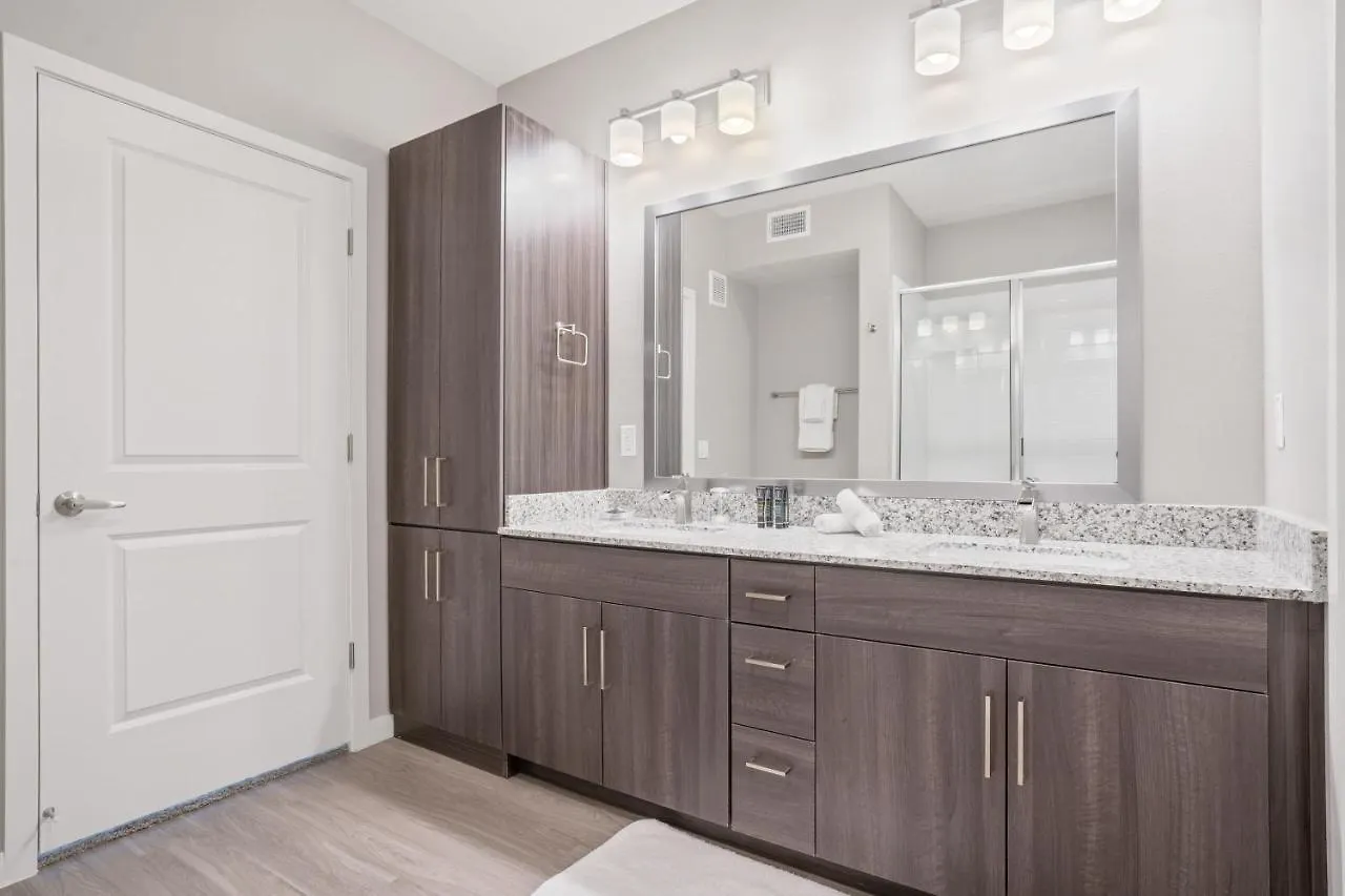Stay Gia Modern 2 Bedroom Apartment With Swimming Pool United States